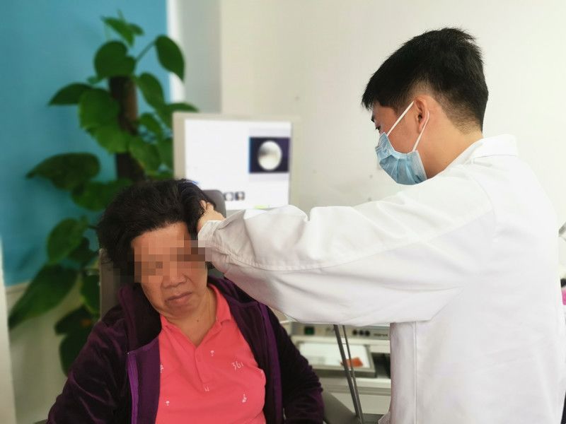 【义诊】福利正在派送——妇女节免费耳内镜检查，等你来
