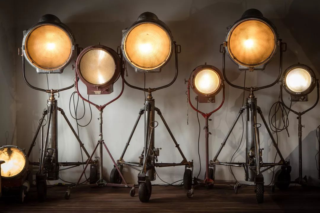 诺亚方舟开进了方所书店，快上船！