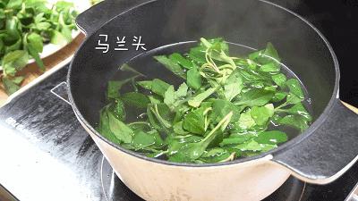 吃了街边买的“青菜”,一家三口急送医!这些菜清明常出没…