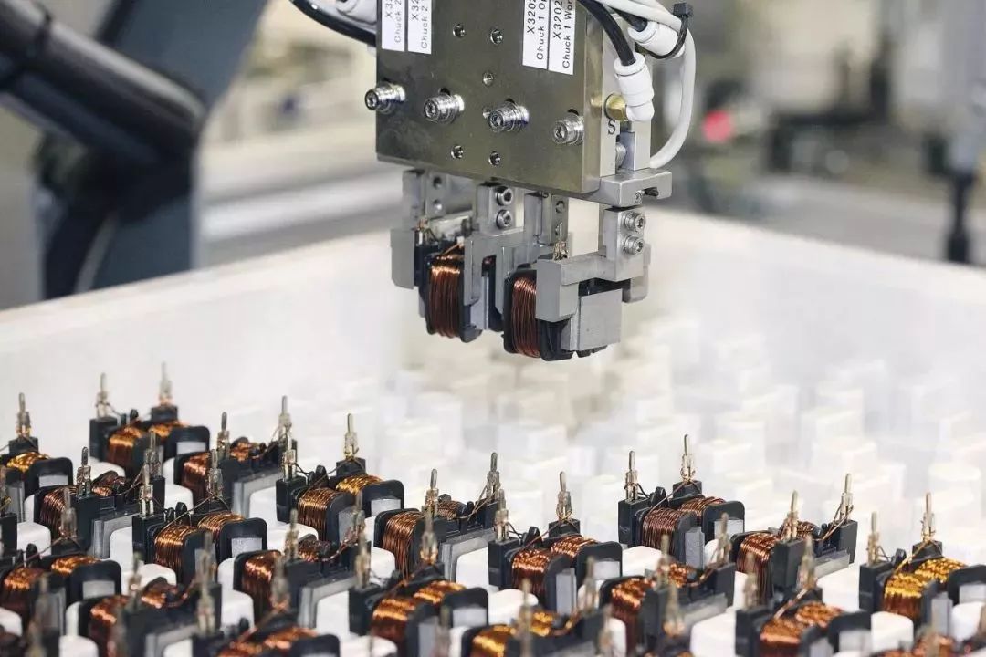 戴森造车之旅,戴森造车的视频