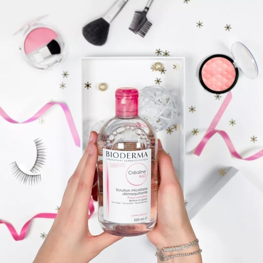 张柏芝的美妆,张柏芝选择了比较自然的妆容