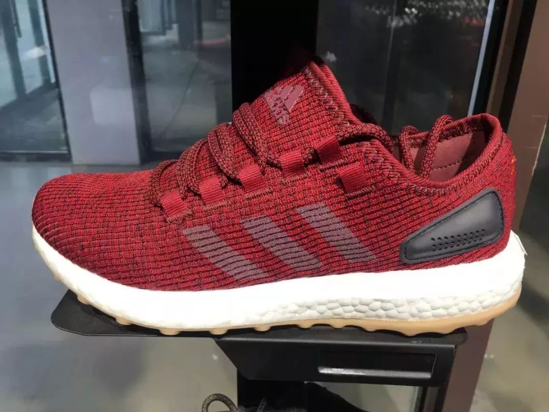 耐克运动鞋49元一双 (耐克运动鞋298元只卖一天)