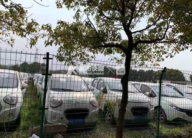 钱塘江上停了好多小船是干什么的,杭州钱塘闲置电动汽车