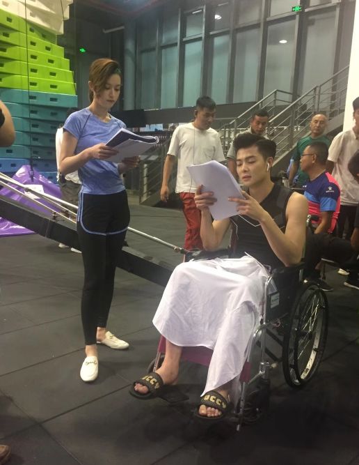 这是我见过节奏最快的恋爱......