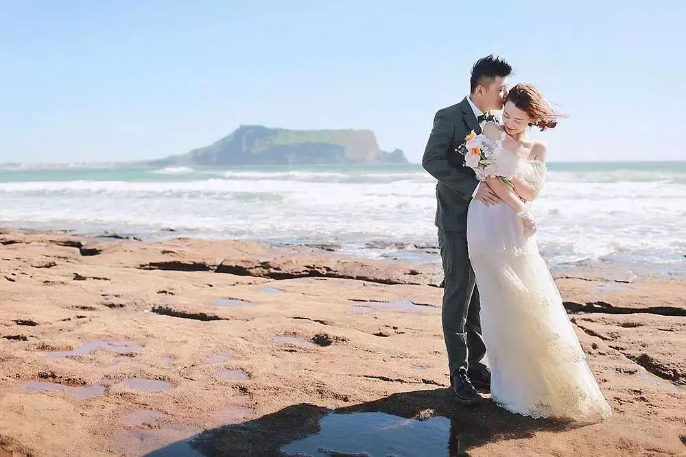 简单好看的婚纱画法,婚纱照风格搭配推荐