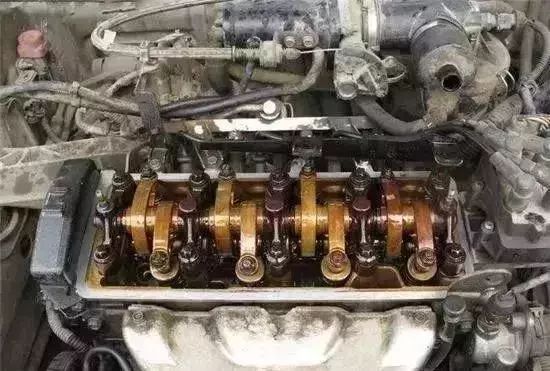 美孚真机油和假机油的区别,假机油的特点及识别方法