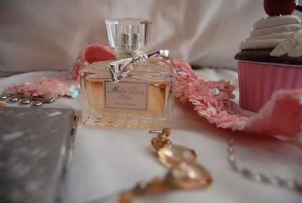 我是代购，世界各地啥都能买