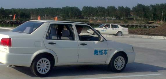 最新最全,2019年滨海通讯录来了!