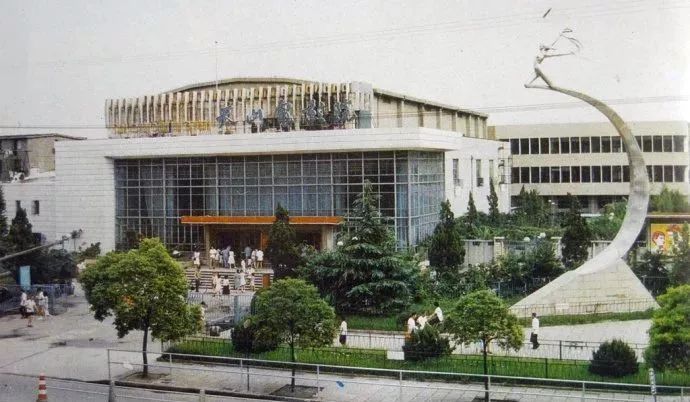 去处｜60年代不输南京路，80年代成潮流前线！这里有独家记忆！