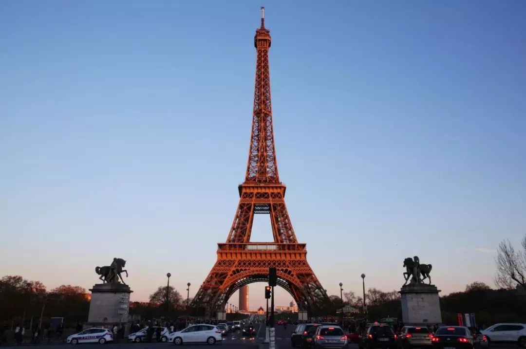 【丽江新闻】首届云南少数民族足球赛丽江赛区开赛/幼儿园小朋友走进警营体验生活