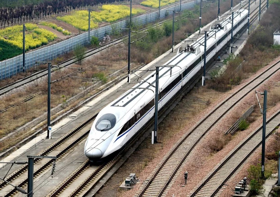 五一火车票明起开抢假期重要提示,五一假期火车票开售时间