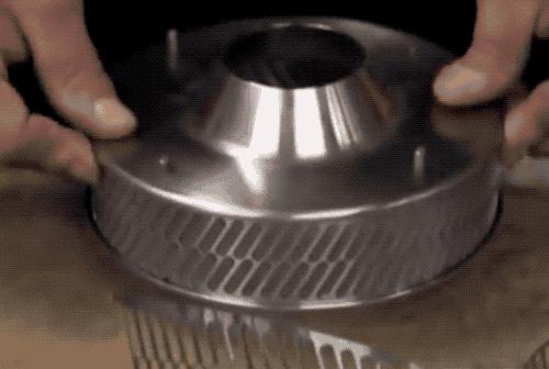 看过游乐园必备棉花糖机!开始思考棉花糖是怎么被卷成「云朵」的...