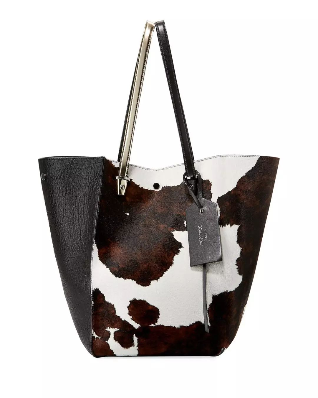 豹纹OUT，下一个C位印花轮到奶牛纹上场！