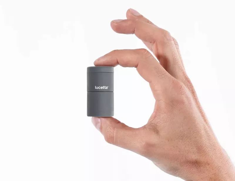 入门骑行一定要买的10件装备,公路骑行装备服装推荐