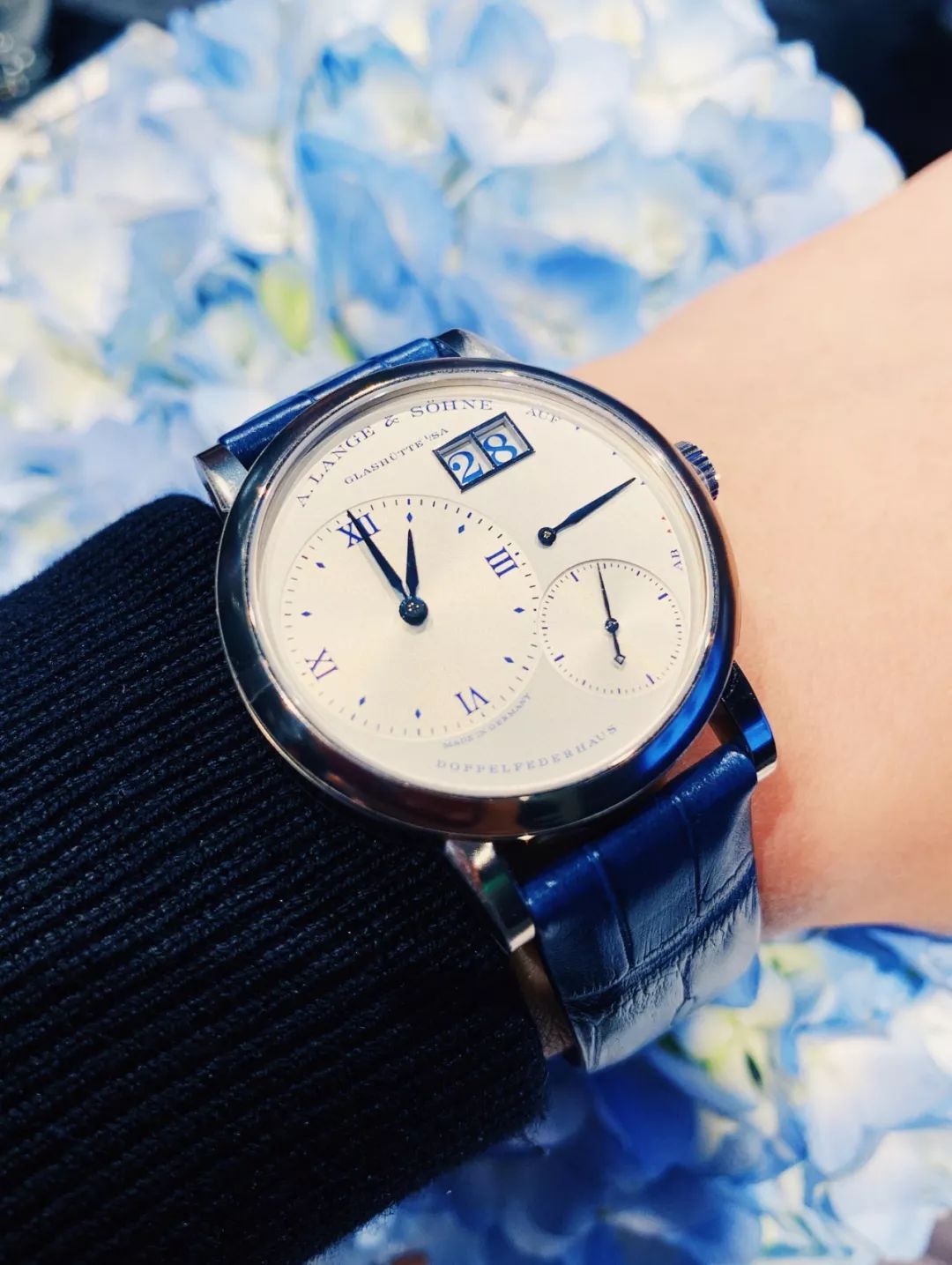 天梭泰格豪雅多少钱,天梭和豪雅