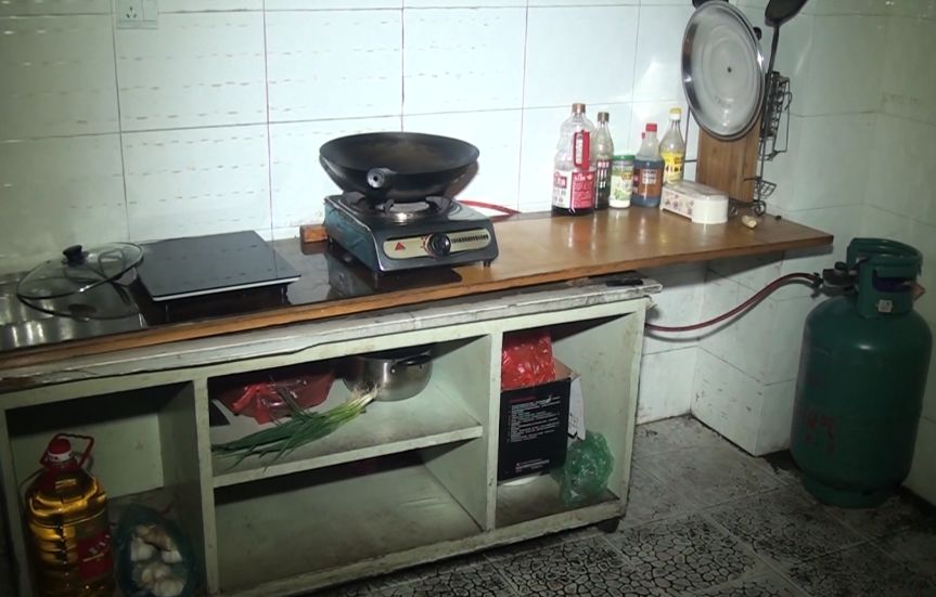 事发常州：女婴出生无肛门，急需治疗费用！