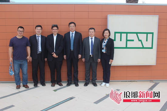 面向未来勇敢前行,面向未来砥砺前行