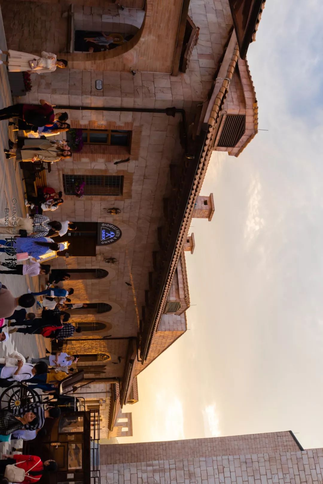 浠庨暱娌欏嚭鍙戜袱涓崐灏忔椂,浠庨暱娌欏埌鎰忓ぇ鍒╄澶氫箙