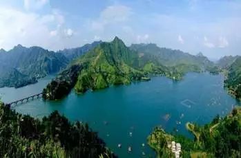 头条丨在这里，你不用穿越人山人海，也能跨过山和大海——广西9条精品旅游线路重磅推荐