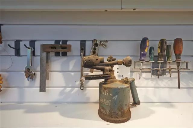 他用14天改造6口之家，只为给她一线生机！