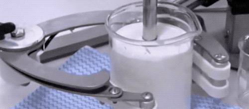 为什么防晒霜用完感觉特别干,怎么判断防晒霜水油分离