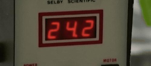 为什么防晒霜用完感觉特别干,怎么判断防晒霜水油分离