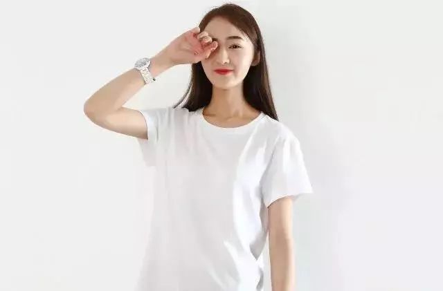 白t打底推荐显瘦秋,好看的白t显瘦又百搭