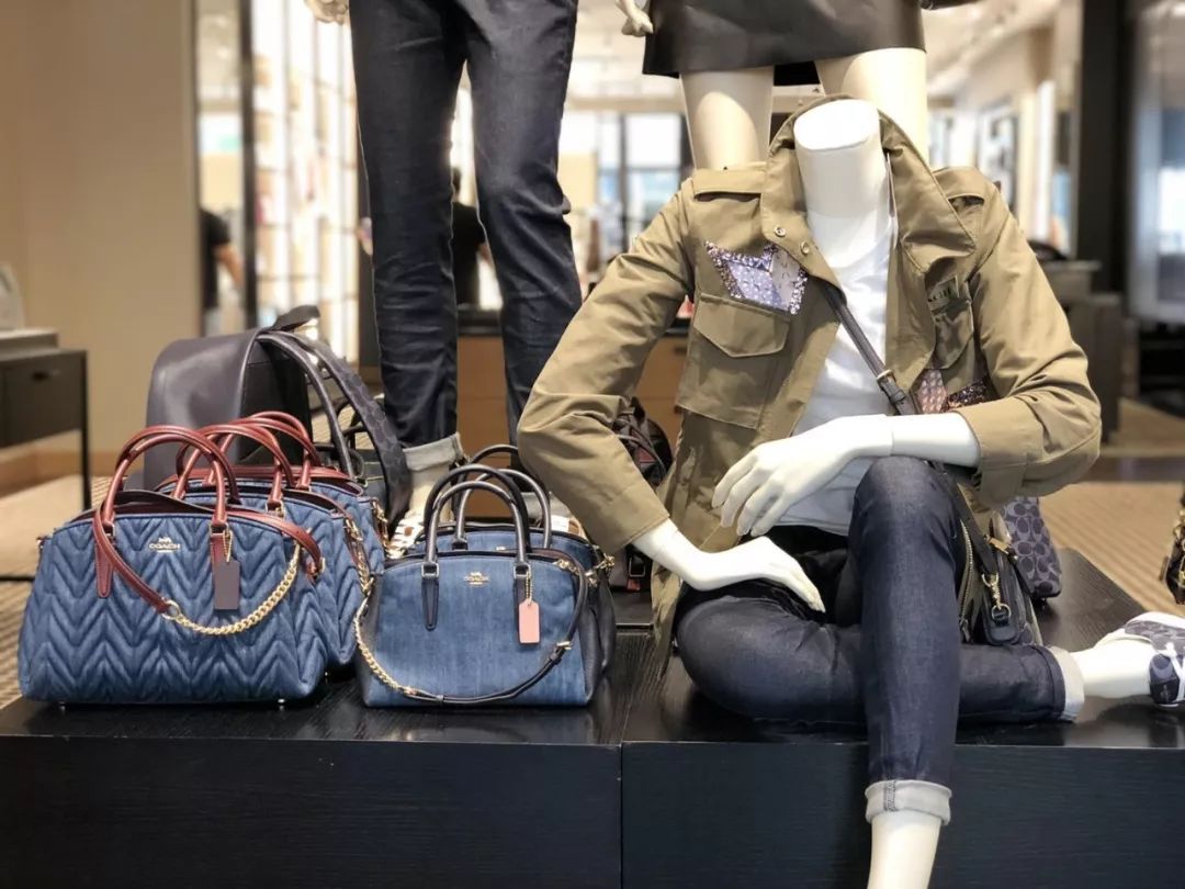 小CK包包99元/Coach3.5折起/更有戴森卷发棒免费送！下沙奥特莱斯轻奢美人纪就要购美丽！