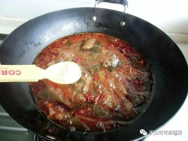 去掉魔芋碱味？只需这一步骤就够了，太下饭好吃了