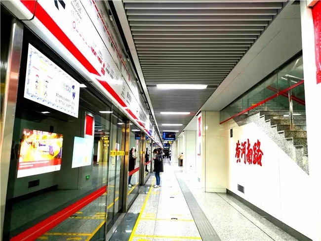 郑州地铁8号线开通后周边房价,郑州地铁修通周边房价能涨多少