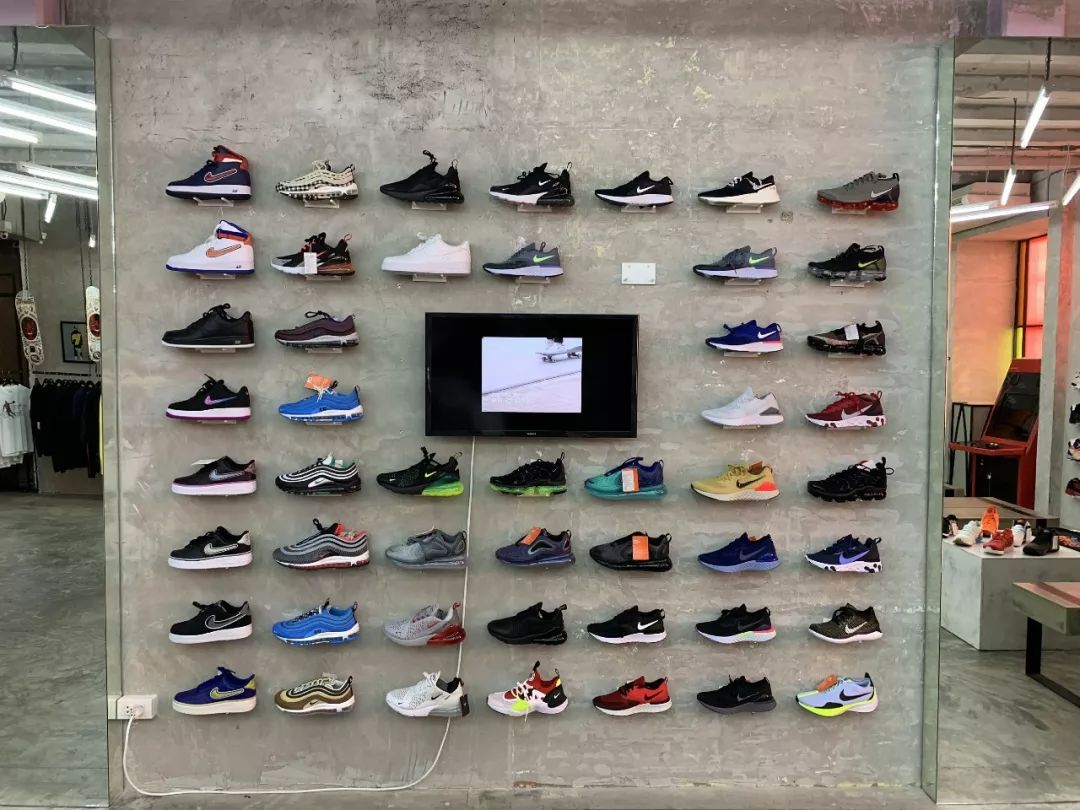 曼谷球鞋图片大全,泰国曼谷球鞋实体店