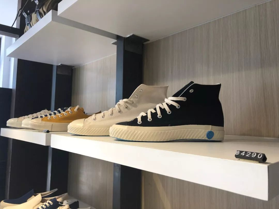 曼谷球鞋图片大全,泰国曼谷球鞋实体店