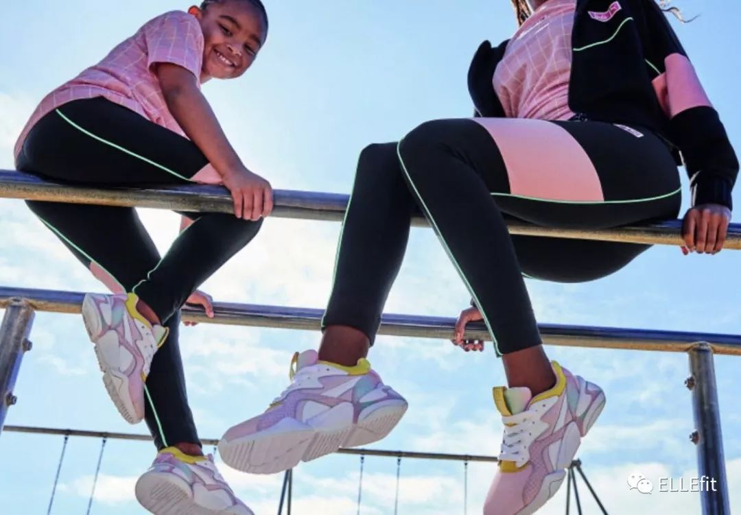 倪妮宋茜穿吊带有风情,宋茜身材长腿