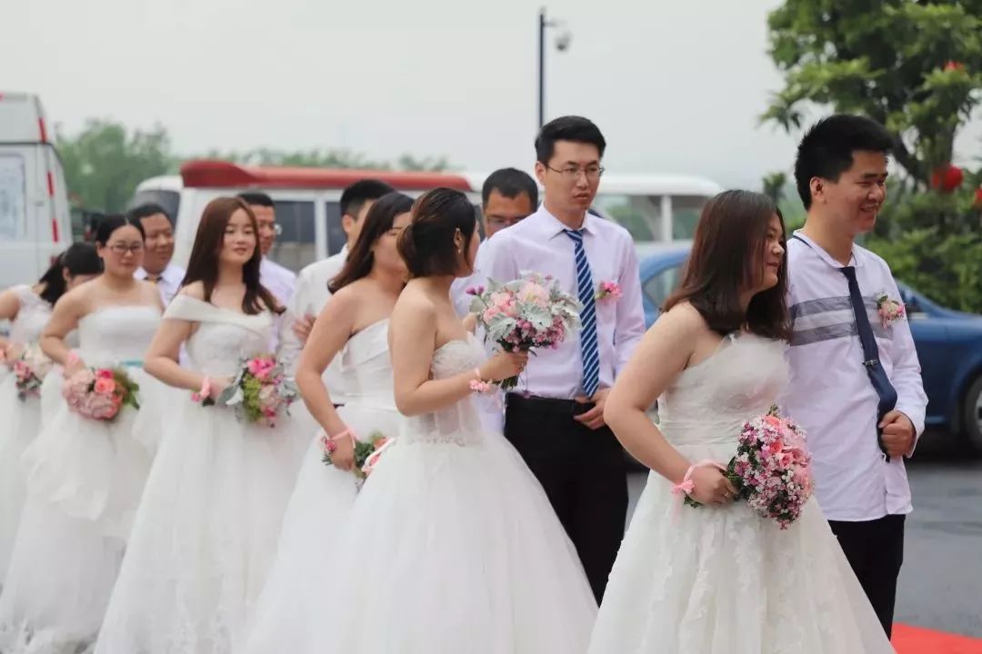 姹傚鐢熸棩娲惧甯冪疆,姹傚鍛婄櫧鐢熸棩娲惧甯冪疆