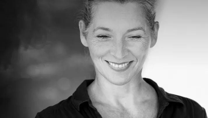 女演员拍床戏的时候，谁来保护她们？