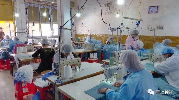 钟祥市：扶贫车间就近就业，脱贫致富不等不靠