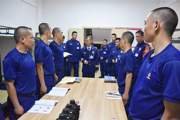 青春正当年风起扬帆时作文,青春正当年风起扬帆