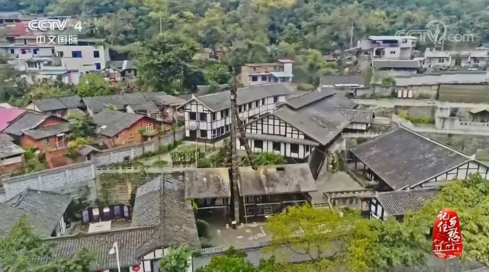 假期怎么过？22条老街已备好，说走就走！