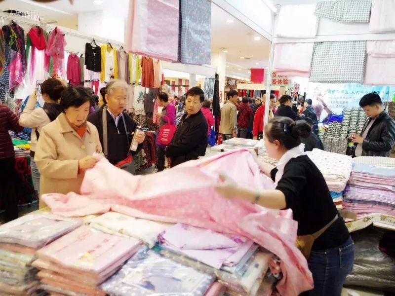 丰台家门口开【大集】！300余厂家直销进丰台，吃喝用全都有！