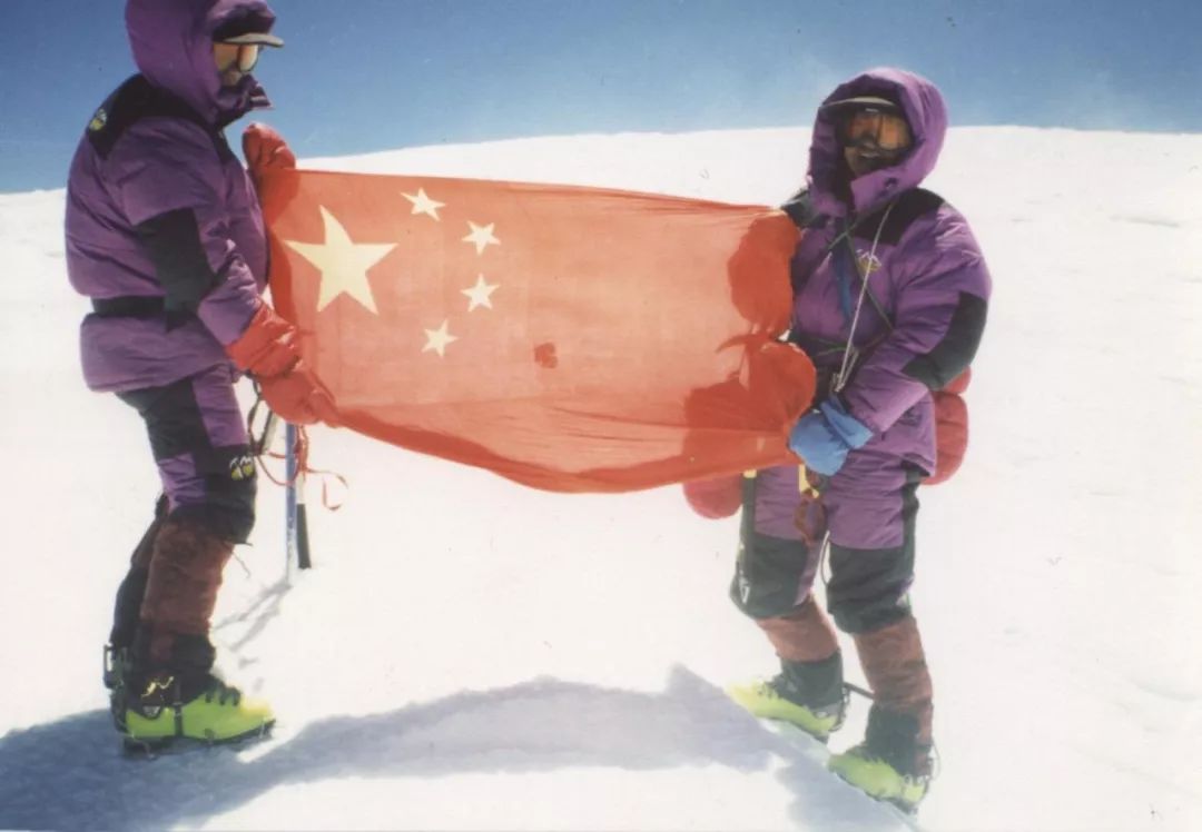 他们的青春，有你年轻时玩户外的影子