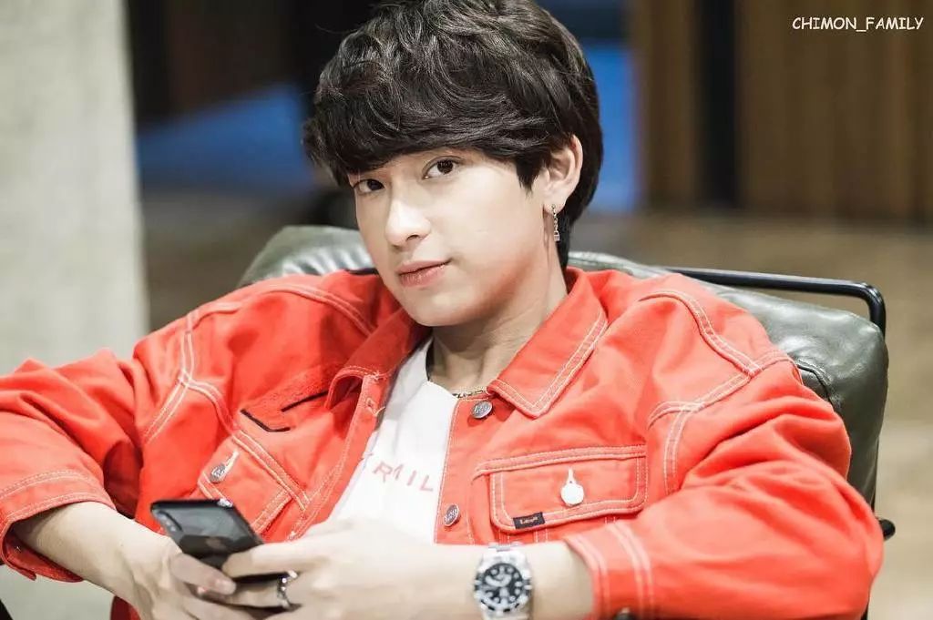 出道后出演过49部作品,出道五年应该有多少部作品