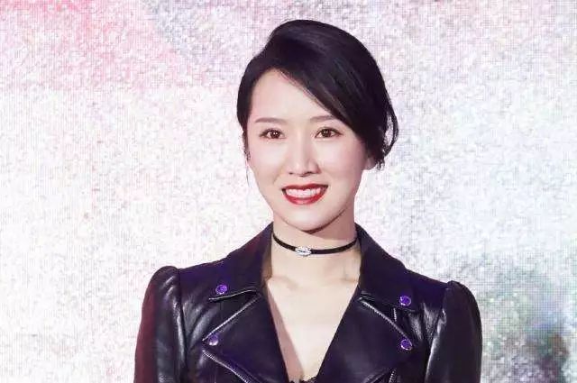 蜗居都挺好李念,李念紧致身材曲线