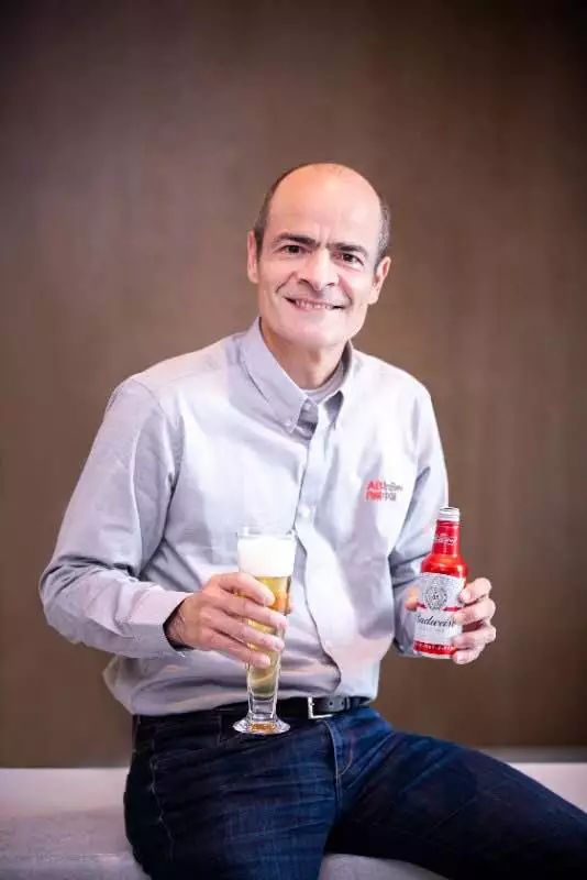 百威全球ceo,百威中国运营