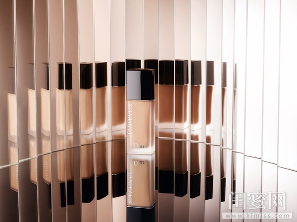 dior新一代锁妆粉底液测评,dior锁妆粉底柔雾