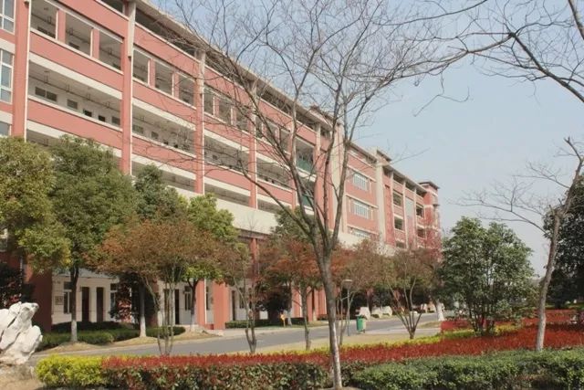 常州戚墅堰实验中学招生电话,常州市戚墅堰实验中学录取分数线