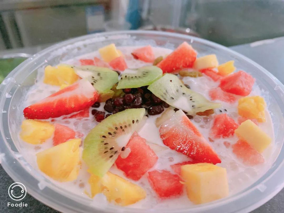 冰粉夏季糖水,冰冻西米露凉粉