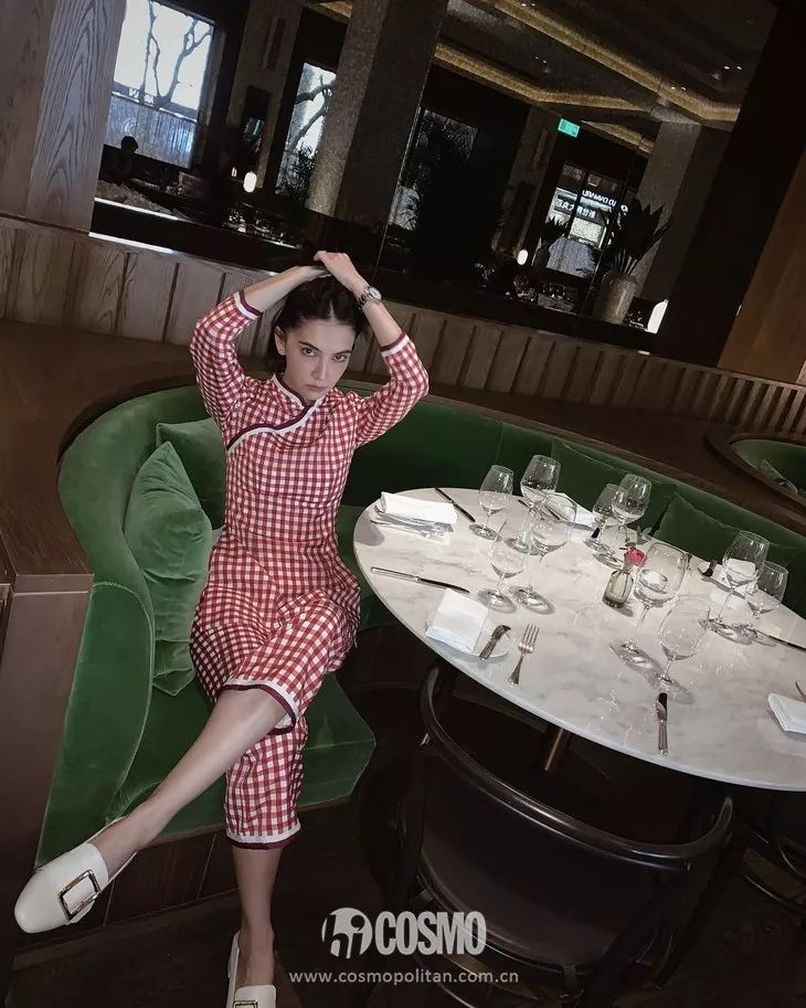 洪欣时尚穿搭,52岁洪欣日不落蔡依林