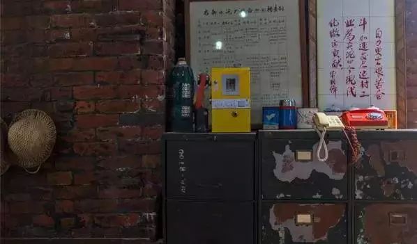 启新1889:一段老而不衰的时光!旧物的工业风时尚正流行~