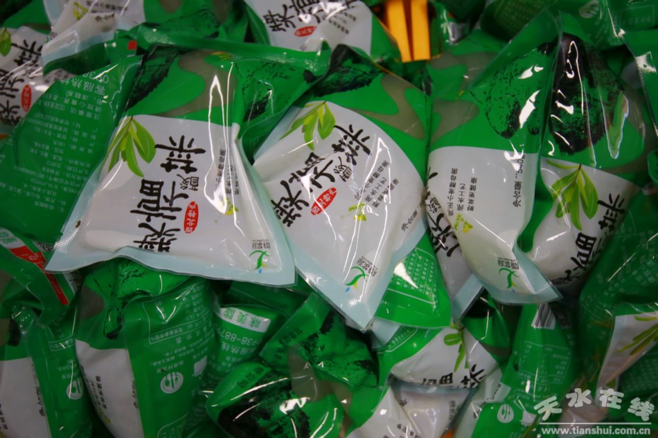 甘肃武山苦苣酸菜浆水出售,武山酸菜销售