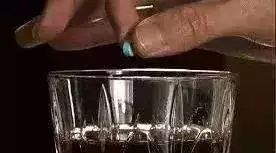 小心！这种药物能让人突然断片、失去知觉，甚至遭遇迷奸、性侵